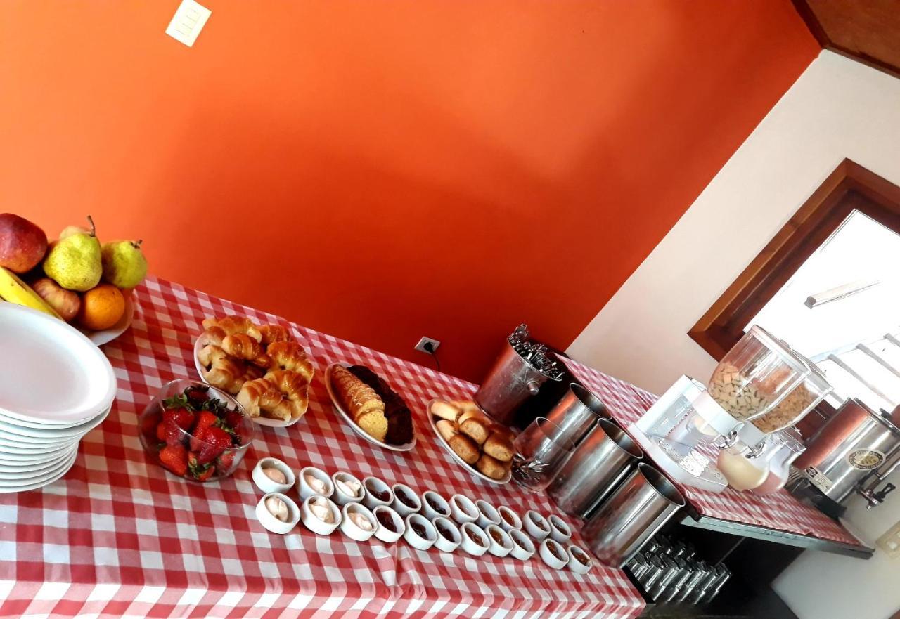 La Tavola Hotel 삐나마르 외부 사진