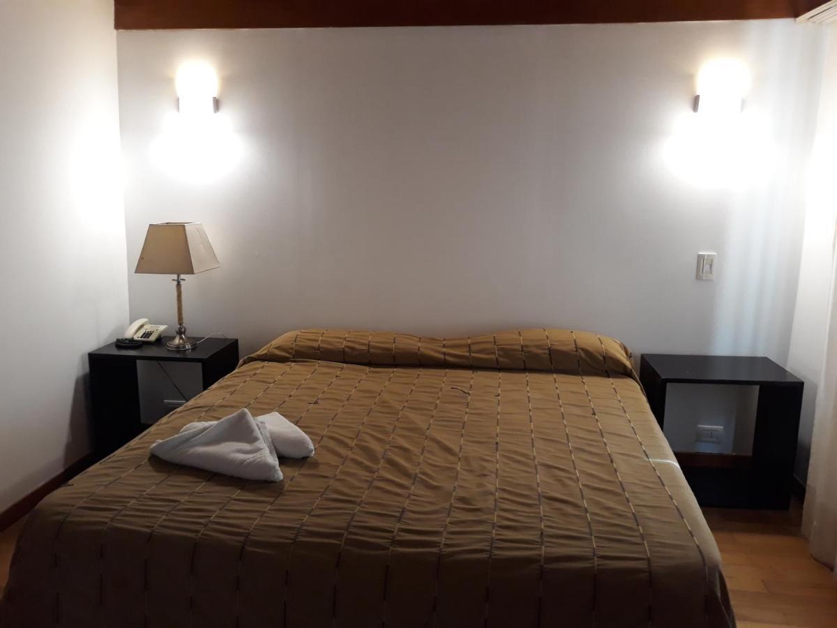 La Tavola Hotel 삐나마르 외부 사진